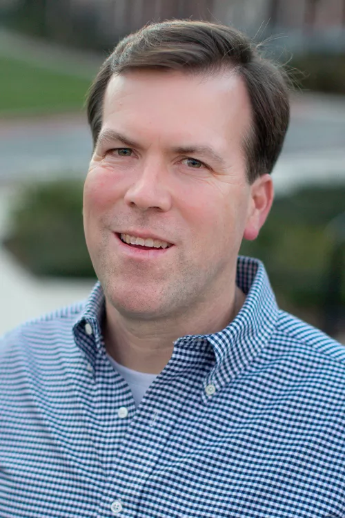 Headshot of John Noonan.